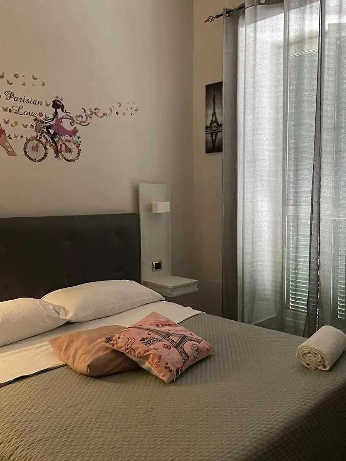 Oceania Hotels Naples Guest house